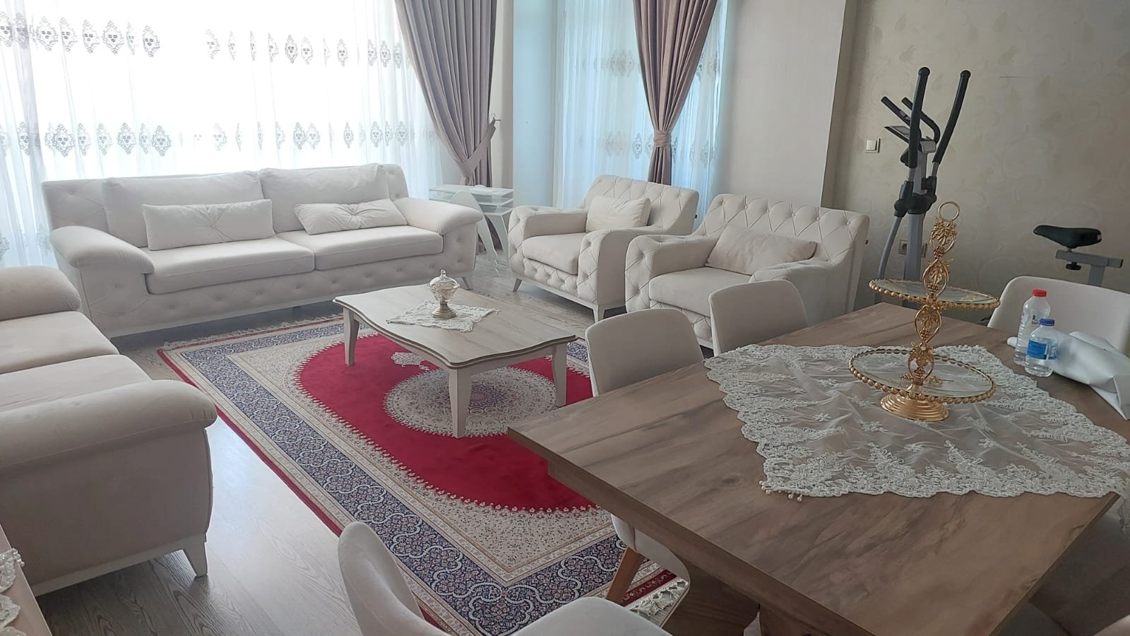 75 PARK KARŞISI SATILIK 4+1 EMSALSİZ DAİRE