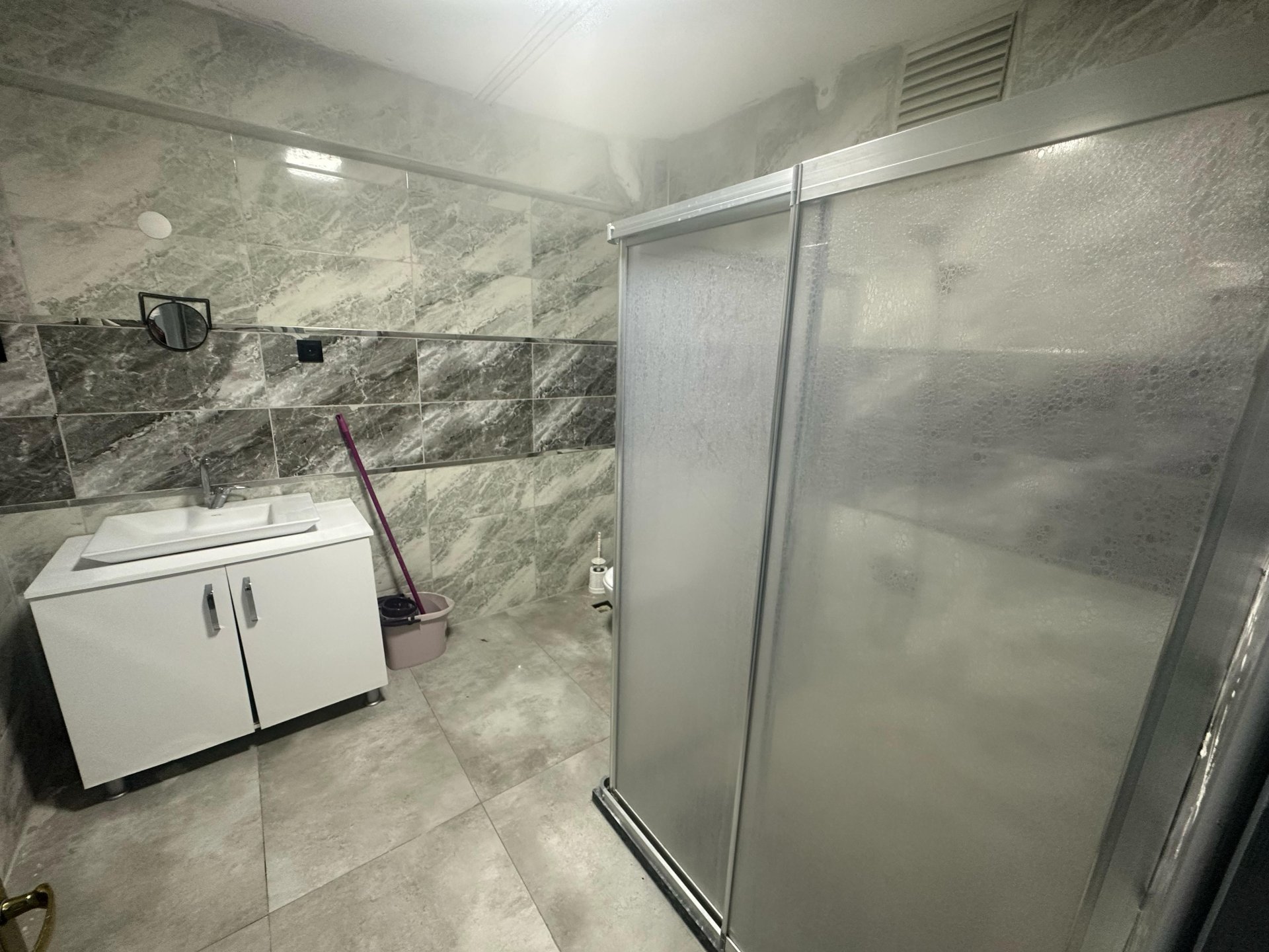 KAYAPINAR DİCLEKENT CAMİİ YANINDA 2+1 GENİŞ FIRSAT BAKIMLI SATILIK DAİRE