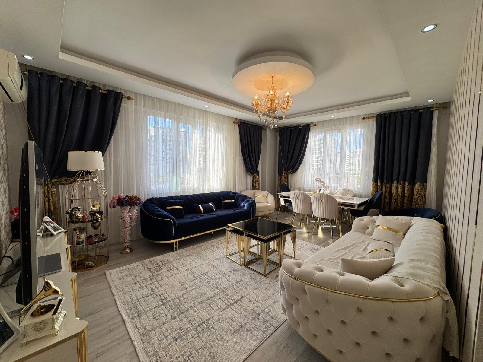  BAĞCILAR ARAM TİGRAN CD. VE SİVEREK CD. KESİŞİMİNDE ULTRA LÜX 3+1 DAİRE