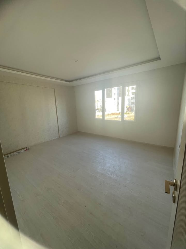 ÜÇ KUYULARDA İNŞAAT'AN SIFIR DAİRE