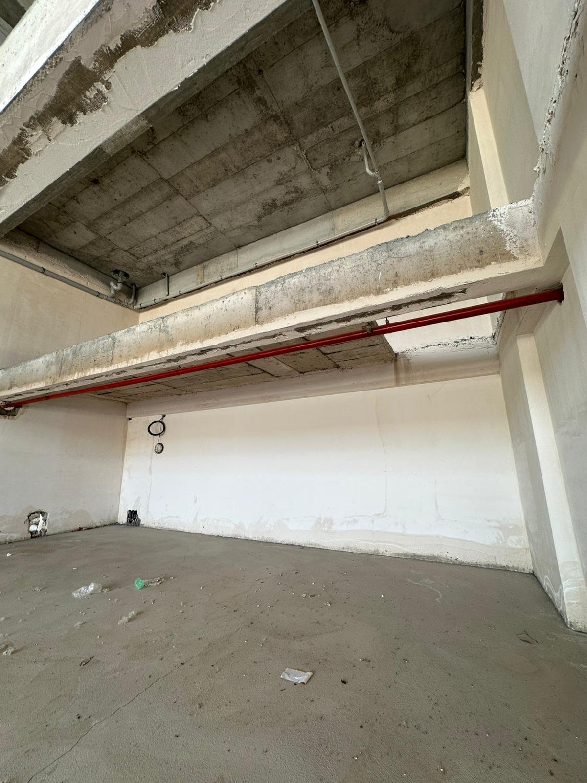 ARAŞTIRMA HASTANESİ YANINDA AY YAPI OFFICE ALTINDA SATILIK YATIRIMLIK DÜKKAN!