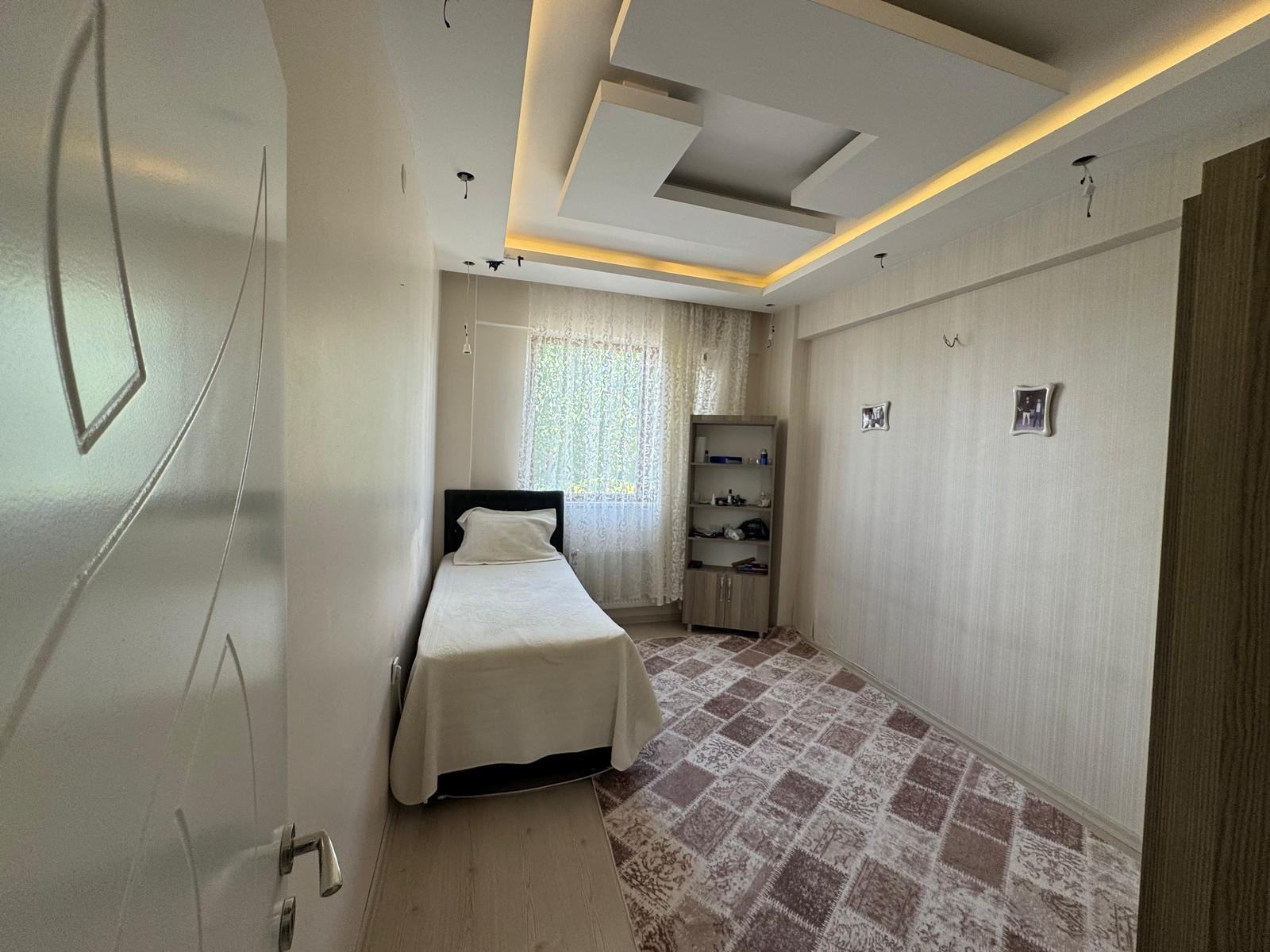 KENT ORMAN ARKASINDA  TRİPLEX VİLLA