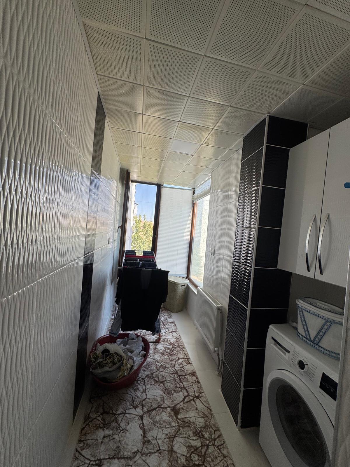 KENT ORMAN ARKASINDA  TRİPLEX VİLLA