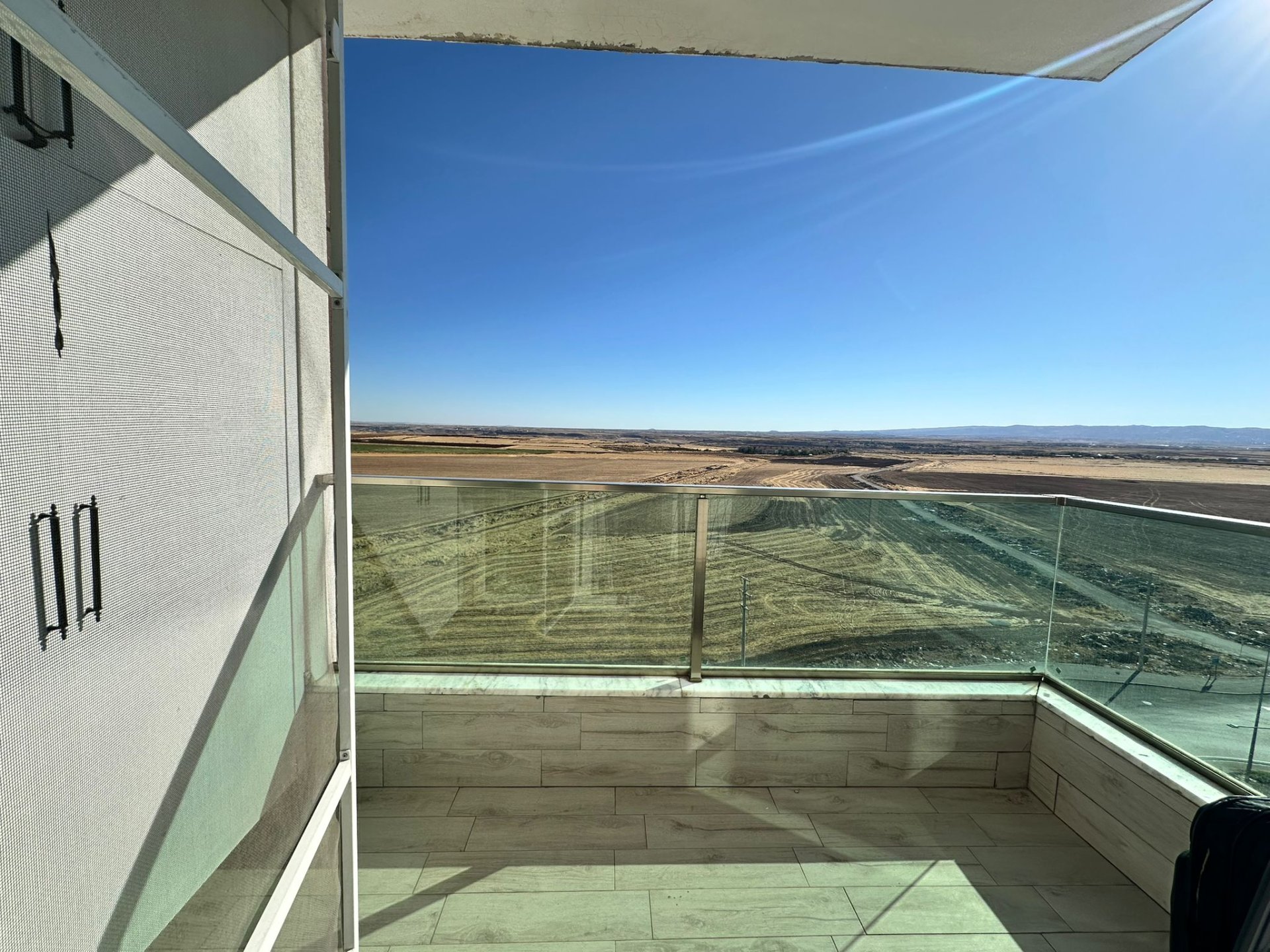 ACİL SATILIK' ARAM TİGRAN CADDESİNDE 3+1 LÜKS DAİREMİZ SATIŞTADIR