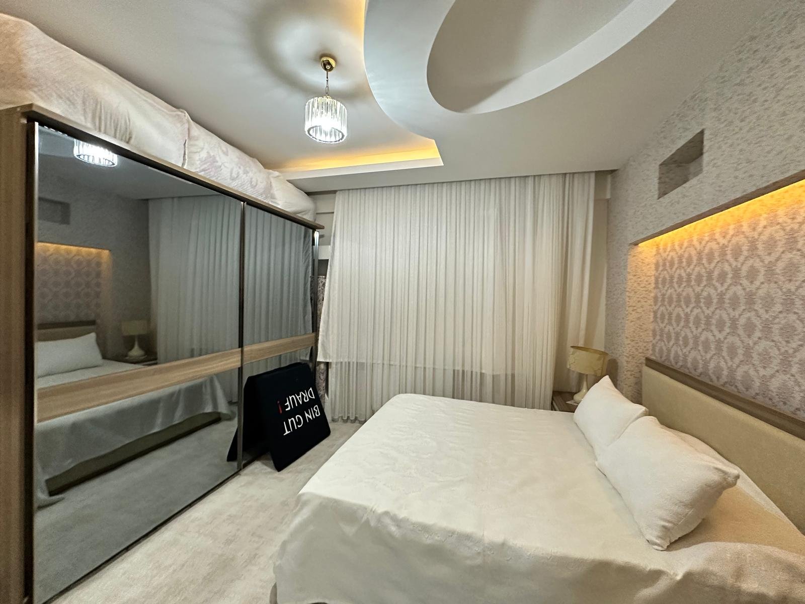 GÖLETLİ PARK MANZARALI 3+1 LÜKS DAİREMİZ SATIŞTADIR