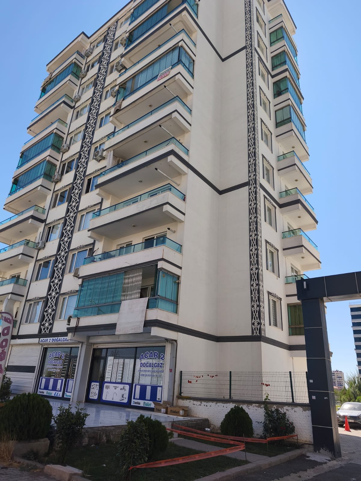 ÜÇKUYULAR  3+1  LÜKS DAİRE