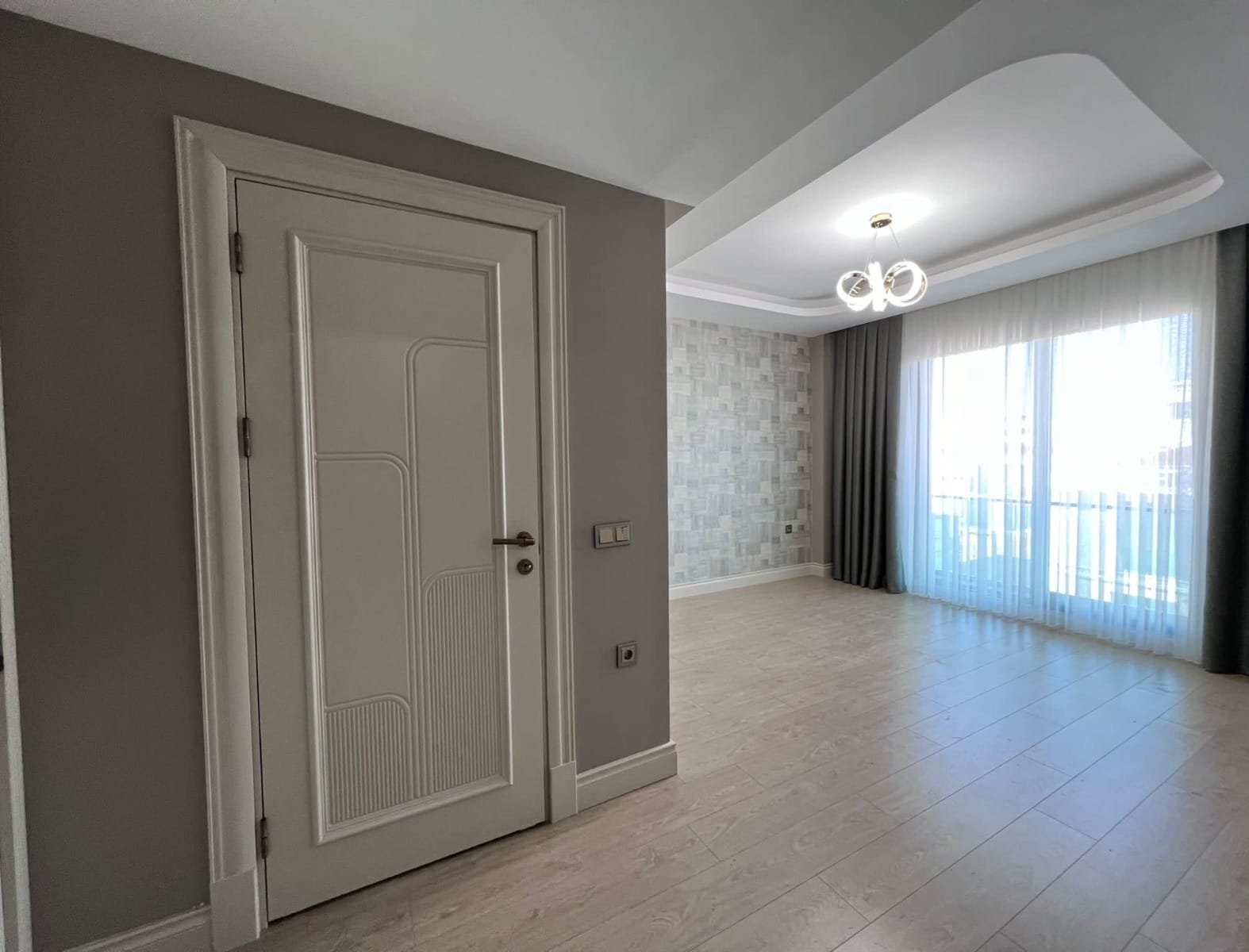 MAKRO LİFE GAYRİMENKUL'DEN ZANA ROSİBA KALİTESİYLE SATILIK 6,5+1 TRİPLEX VİLLA